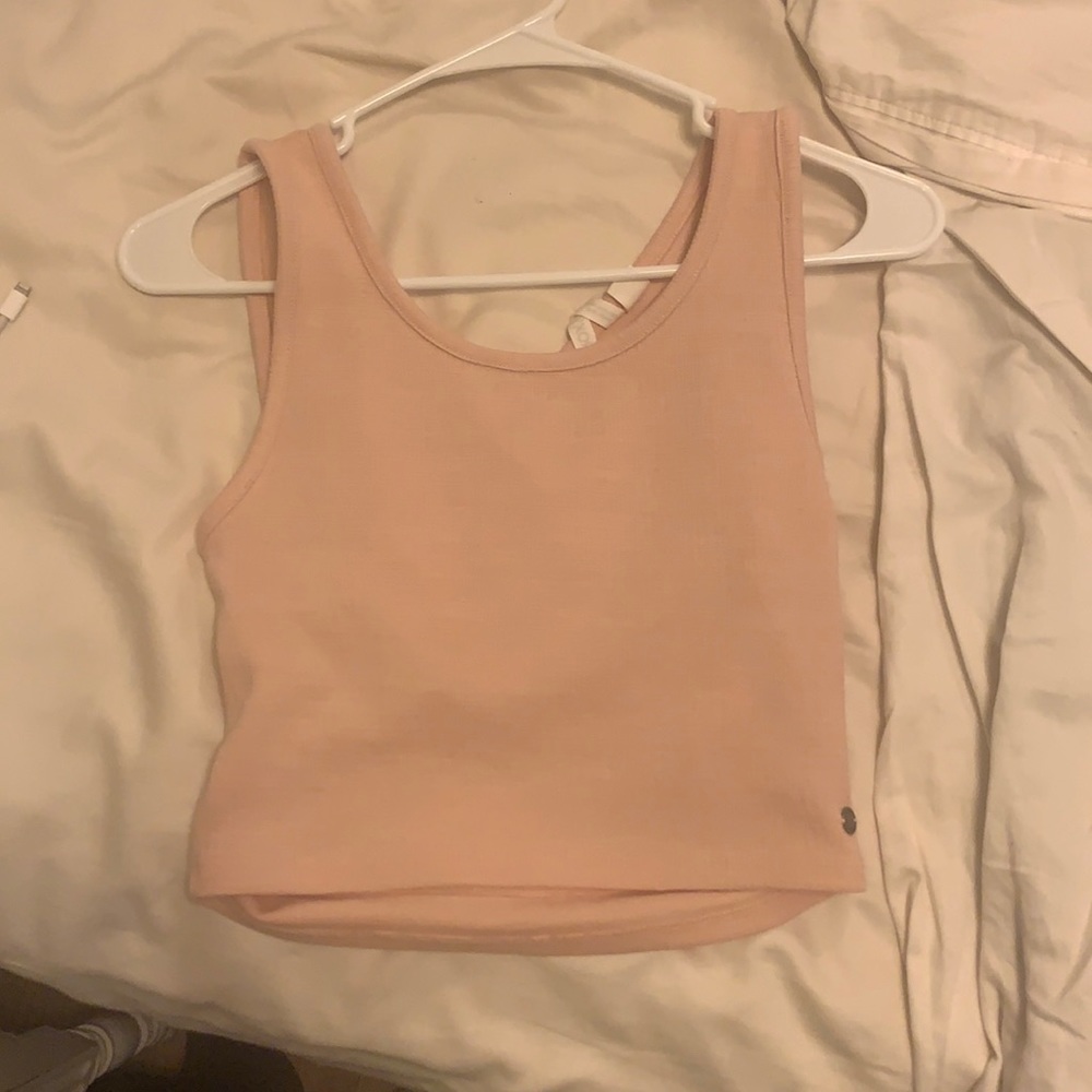 Tank top back crossed